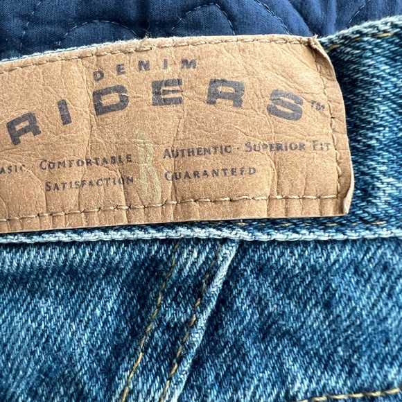 Vintage Lee Riders jeans.  Size 14 medium.  Tapered leg. - Picture 9 of 9